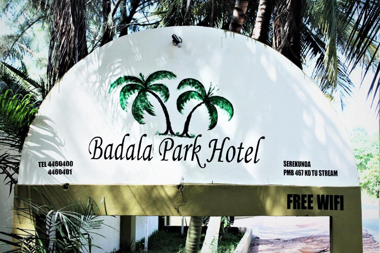 Badala Park Hotel Kotu Exteriör bild